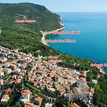 La Ginestra 3*