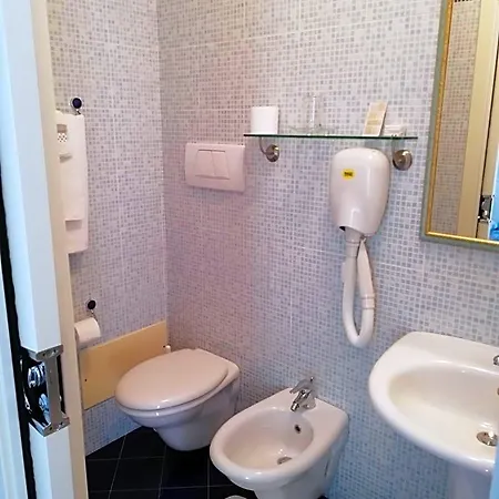 Bed & Breakfast La Ginestra 3*
